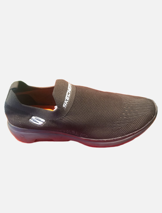 Black Ahtletic slip-on shoes with comfort + Breathable Mesh body
